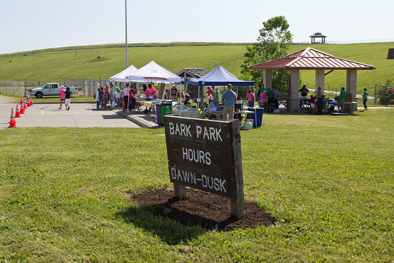 bark_park_060714_6437x